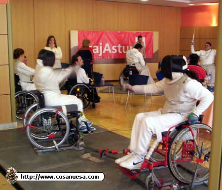Foto: VI Trofeo 'Ciudad de Oviedo' de Esgrima en silla de ruedas